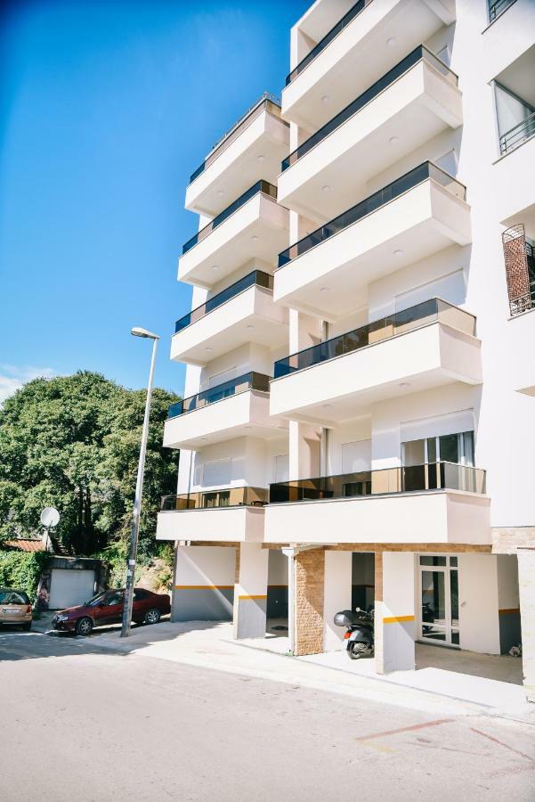 Riva Luxury Apartment Улцин Екстериор снимка
