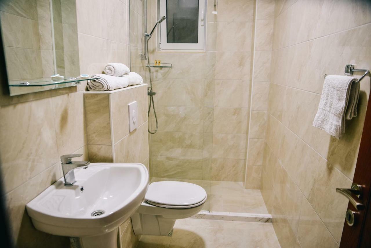Riva Luxury Apartment Улцин Екстериор снимка