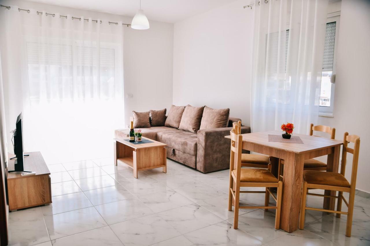 Riva Luxury Apartment Улцин Екстериор снимка