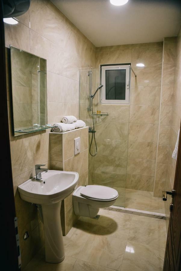 Riva Luxury Apartment Улцин Екстериор снимка